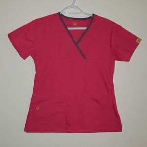 Wonder Wink XS Pink and Grey Scrub top